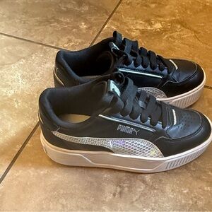 Puma Kids Black and Silver Sneakers